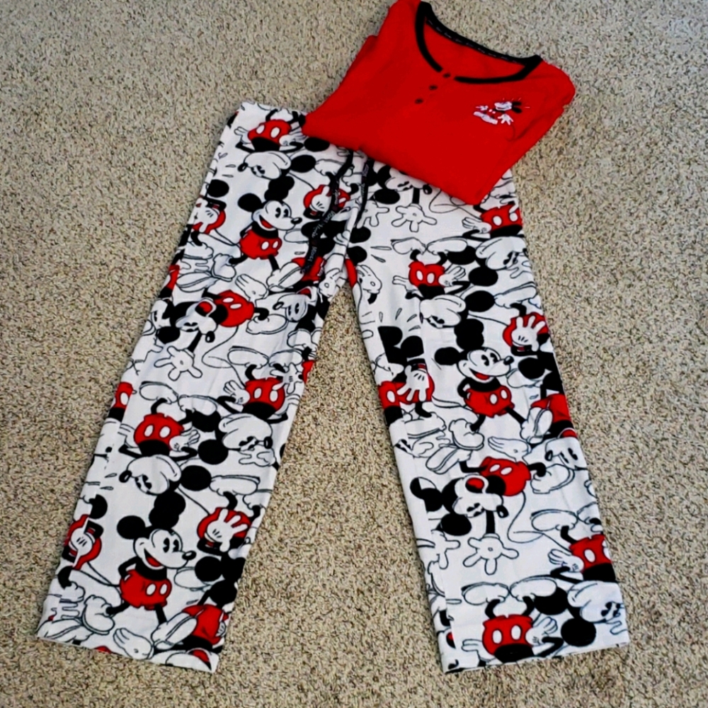 Womens Sleepwear